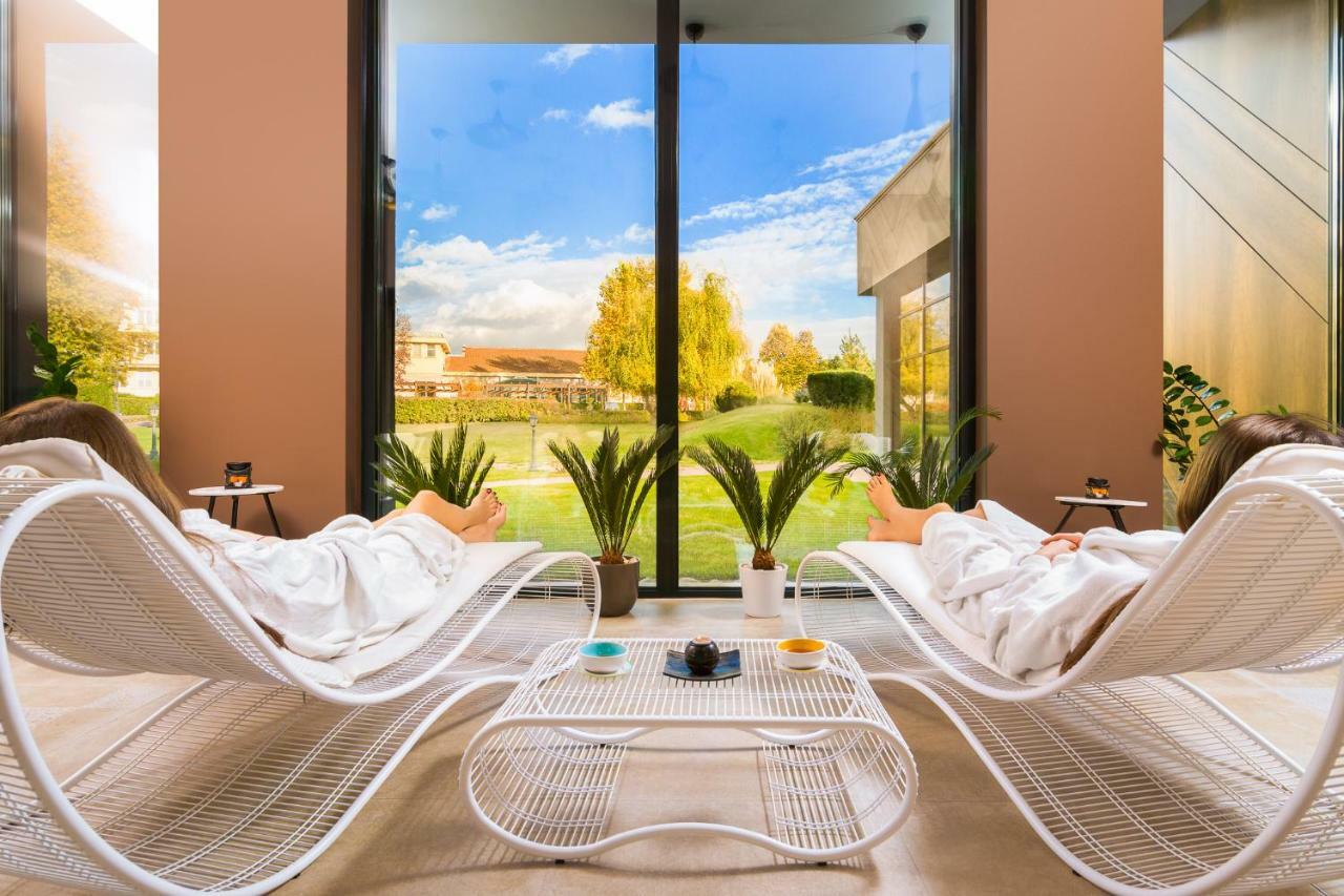 Hotel Sevtopolis Medical & Spa Pavel Banya Exterior foto
